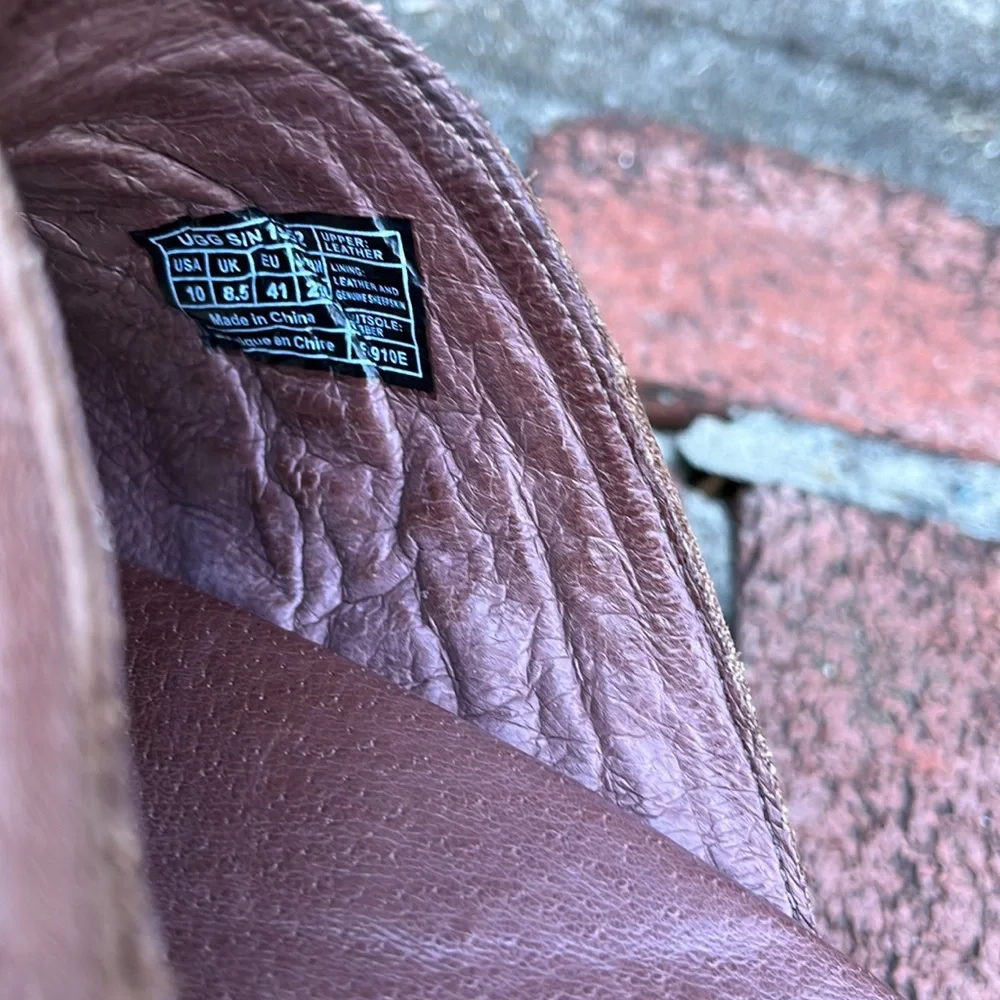 UGG Vivica Clogs - Picture 9 of 12